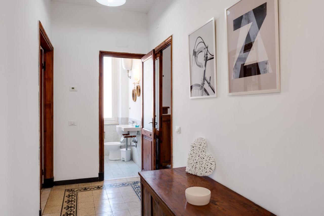 Piazza Concordia Apartment With Balcony La Spezia Exterior foto